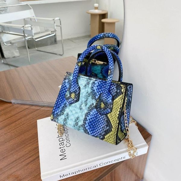 evening bags luxury designer purses and handbags 2021 fashion retro snake print shoulder messager chain bolsa feminina1
evening bags luxury designer purses and handbags 2021 fashion retro snake print shoulder messager chain bolsa feminina1