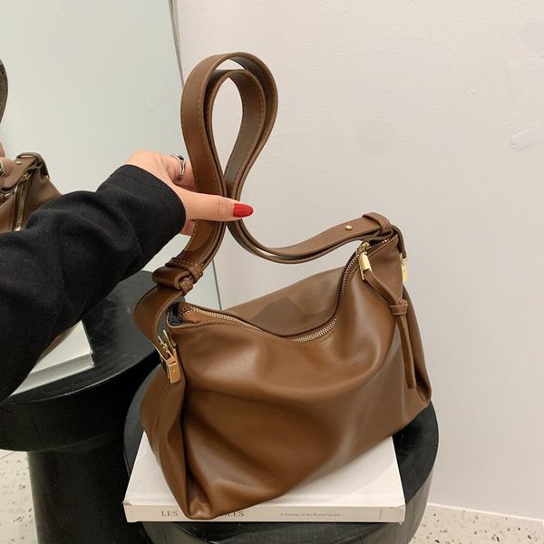 evening bags vintage solid color soft pu leather shoulder for women 2021 winter high capacity design handbag luxury female crossbody bag
evening bags vintage solid color soft pu leather shoulder for women 2021 winter high capacity design handbag luxury female crossbody bag