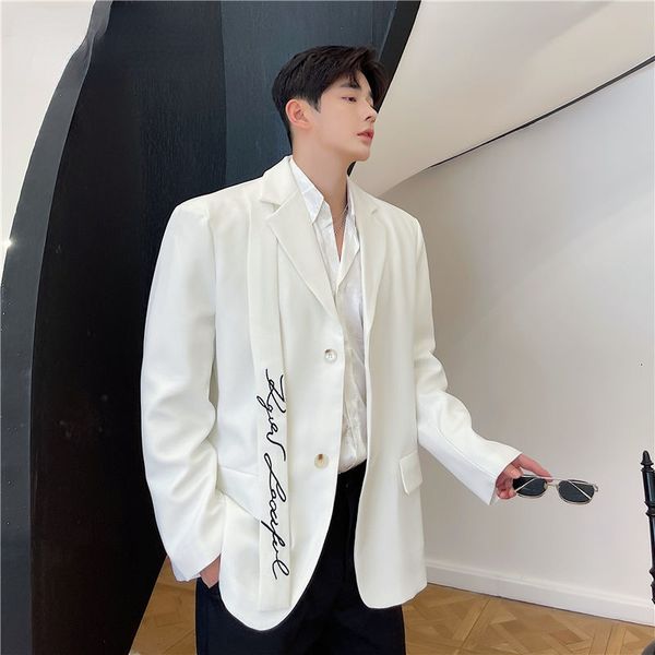 iefb menswear letter embroidery white blazers 2021 new loose notched single breasted suit jacket male tide autumn clothing, White;black
iefb menswear letter embroidery white blazers 2021 new loose notched single breasted suit jacket male tide autumn clothing, White;black