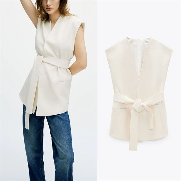oversized belt vest women spring sleeveless v neck roomy office waistcoat female chic double welt pockets outerwear 210524, Black;white
oversized belt vest women spring sleeveless v neck roomy office waistcoat female chic double welt pockets outerwear 210524, Black;white