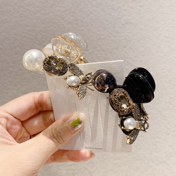 elegant retro bee hair clamps handmade pearl crystal rhinestone hairpin clip luxury jewelry for girls women headwear accessories, Slivery;golden
elegant retro bee hair clamps handmade pearl crystal rhinestone hairpin clip luxury jewelry for girls women headwear accessories, Slivery;golden