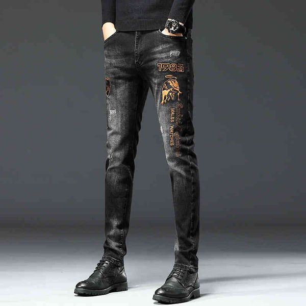 black jeans men's 2021 autumn winter thick slim fit foot embroidery brand high-end elastic small straight, Blue
black jeans men's 2021 autumn winter thick slim fit foot embroidery brand high-end elastic small straight, Blue