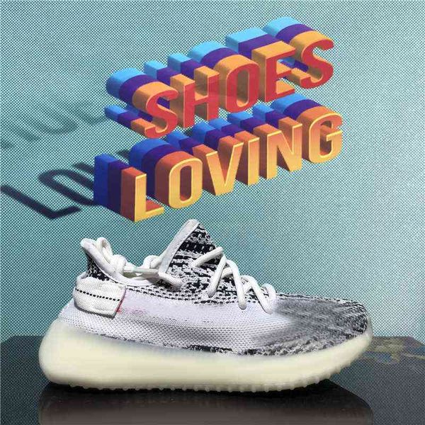 men women running shoes zebra cinder tail light 3m static reflective israfil carbon ash pearl fade natural mens womens sport trainer sneaker
men women running shoes zebra cinder tail light 3m static reflective israfil carbon ash pearl fade natural mens womens sport trainer sneaker