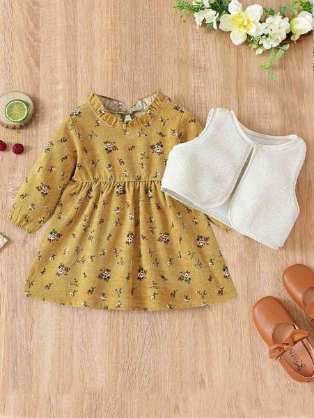 baby floral print frilled neck dress & teddy vest jacket she, White
baby floral print frilled neck dress & teddy vest jacket she, White