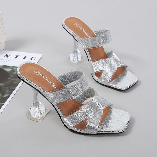 slippers cross-border european and american 2021 fashion banquet open toe sandals outdoor stiletto heel large size shoes, Black
slippers cross-border european and american 2021 fashion banquet open toe sandals outdoor stiletto heel large size shoes, Black