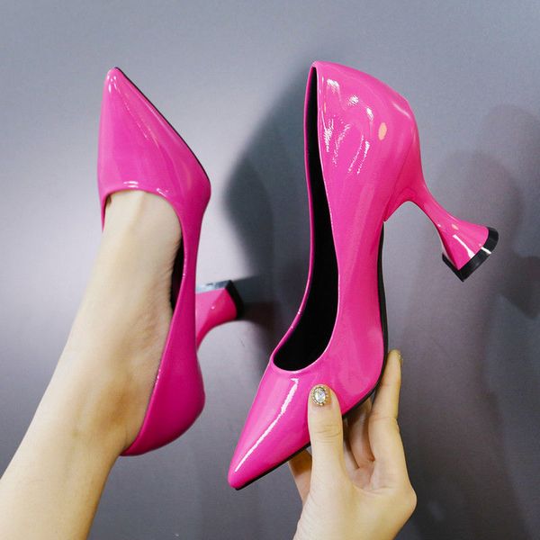 french style single shoes woman high heels pointed toe women pumps vintage female strange heel shoe silver black rose red
french style single shoes woman high heels pointed toe women pumps vintage female strange heel shoe silver black rose red