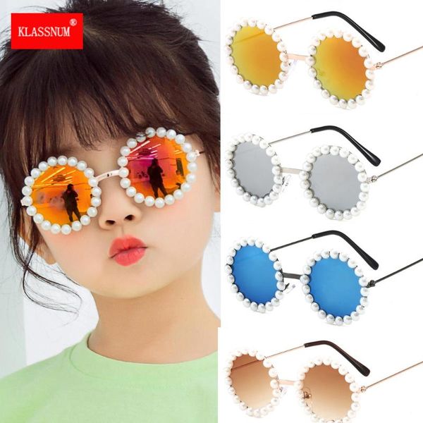 sunglasses 1pc brand kids metal round pearl girls childrend sun glasses gafas de sol uv400 gray pink red lens fashion wholesale, White;black
sunglasses 1pc brand kids metal round pearl girls childrend sun glasses gafas de sol uv400 gray pink red lens fashion wholesale, White;black