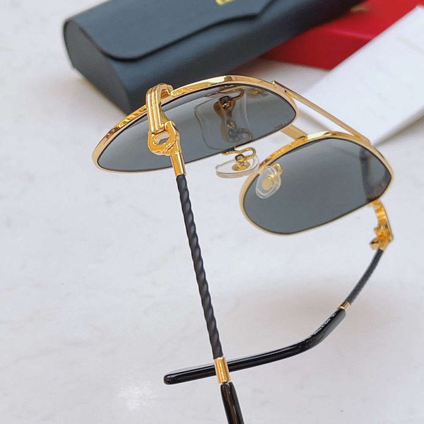 high-end fashion beach driving all-match anti-ultraviolet new sunglasses, White;black
high-end fashion beach driving all-match anti-ultraviolet new sunglasses, White;black