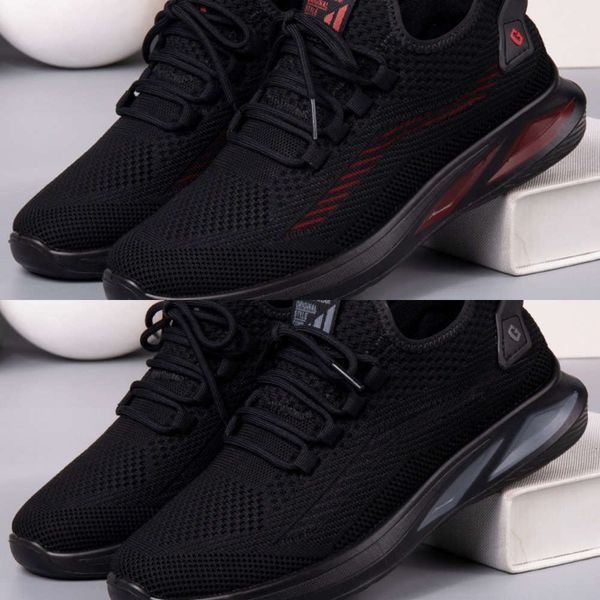 casual shoes old beijing cloth 2021 spring new breathable woven men's sports soft soled casual noce, Black
casual shoes old beijing cloth 2021 spring new breathable woven men's sports soft soled casual noce, Black