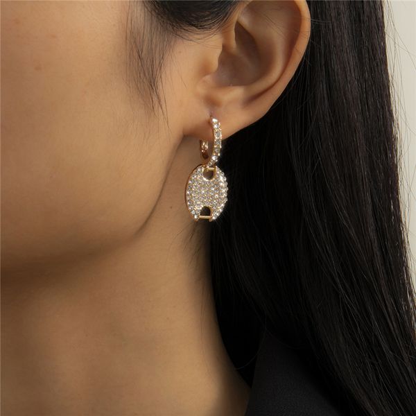 european c-shaped crystal stud earrings asymmetry metal geometric pendant ear nail for women party gift gold earring ornaments accessories w, Golden;silver
european c-shaped crystal stud earrings asymmetry metal geometric pendant ear nail for women party gift gold earring ornaments accessories w, Golden;silver