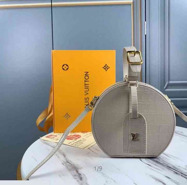 clutches brand designer luxury ale m43514 round barrel female handbags iconic evening handles shoulder bags totes cross body bag
clutches brand designer luxury ale m43514 round barrel female handbags iconic evening handles shoulder bags totes cross body bag