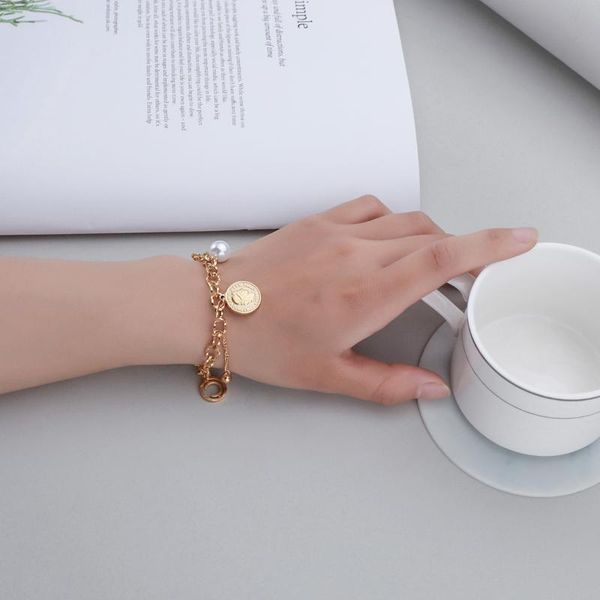charm bracelets acheerup stainless steel for women female with pearl queen head thick chain bracelet jewelry party gift, Golden;silver
charm bracelets acheerup stainless steel for women female with pearl queen head thick chain bracelet jewelry party gift, Golden;silver