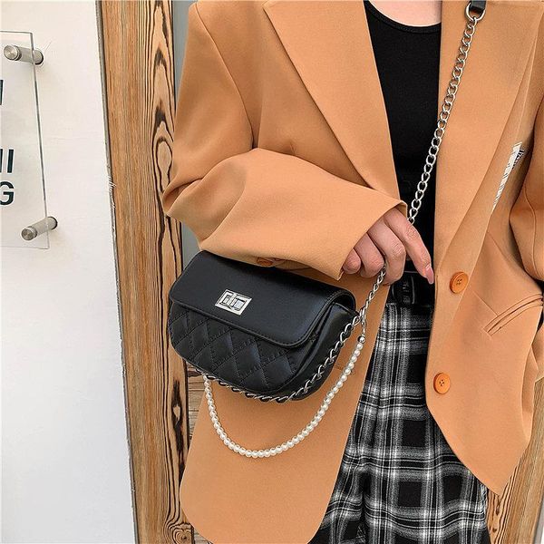 ins semicircle saddle shoulder bag summer female crossbody bags for women 2021 chain women's handbag bolsa feminina
ins semicircle saddle shoulder bag summer female crossbody bags for women 2021 chain women's handbag bolsa feminina