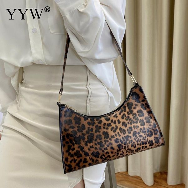 cross body handle bag women retro handbag design cross-body female small subaxillary bags clutch
cross body handle bag women retro handbag design cross-body female small subaxillary bags clutch