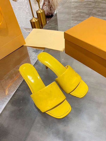 portmarket 22ss revival flat mules slipper men women slides sandals designer shoes black pink orange blue waterfront white leather flip flop
portmarket 22ss revival flat mules slipper men women slides sandals designer shoes black pink orange blue waterfront white leather flip flop