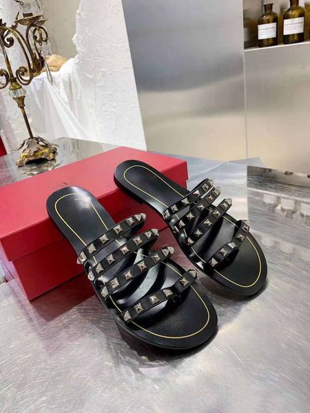 fashion womens slipper slide slippers summer sandals beach girls flip flops loafers beautiful sandal 35-42, Black
fashion womens slipper slide slippers summer sandals beach girls flip flops loafers beautiful sandal 35-42, Black