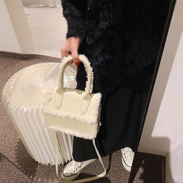 evening bags texture korean version frosting small bag fashion shoulder square female messenger
evening bags texture korean version frosting small bag fashion shoulder square female messenger