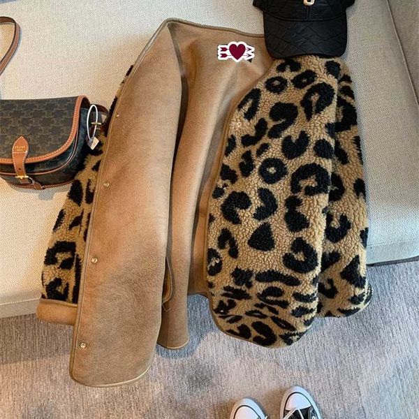 leopard print fur short jacket women spring and autumn korean loose casual thick 211215, Black
leopard print fur short jacket women spring and autumn korean loose casual thick 211215, Black