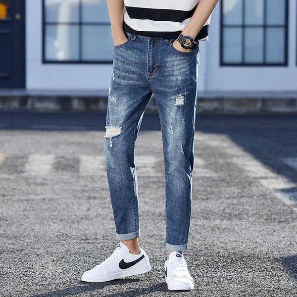 summer 2021 men's perforated jeans korean straight elastic leg pants casual capris, Blue
summer 2021 men's perforated jeans korean straight elastic leg pants casual capris, Blue