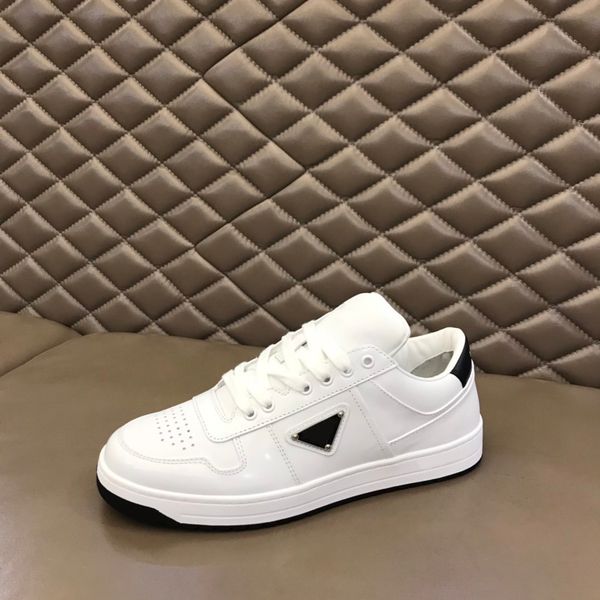 2021 new arrival fashion men women casual shoessneakers shoes genuine leather bee embroidered mens b14, Black
2021 new arrival fashion men women casual shoessneakers shoes genuine leather bee embroidered mens b14, Black