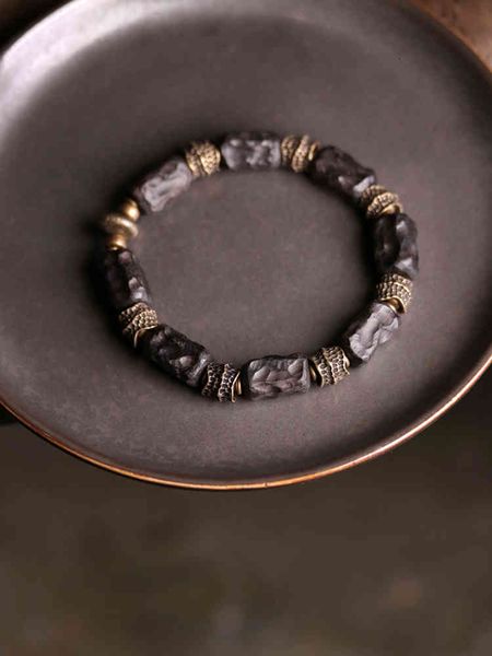 hand texture chinese style ebony bracelet female personality national jewelry string male, Golden;silver
hand texture chinese style ebony bracelet female personality national jewelry string male, Golden;silver