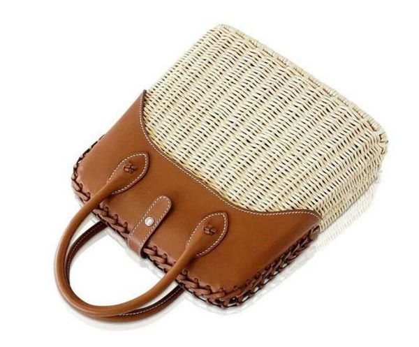 famous brand leather waist crossbody bags for women ladies small mini chest hardware handcuff make luxury designer handbags camera tassel cr
famous brand leather waist crossbody bags for women ladies small mini chest hardware handcuff make luxury designer handbags camera tassel cr