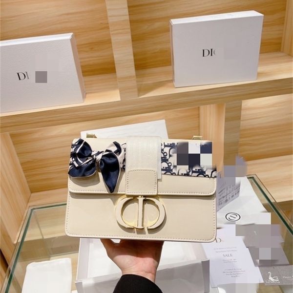 wholesale mengtian spring same 21d star new calf and summer small square bag single shoulder messenger bag yw ywluxurys designers bag
wholesale mengtian spring same 21d star new calf and summer small square bag single shoulder messenger bag yw ywluxurys designers bag