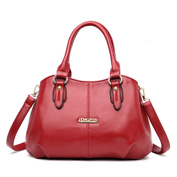 evening bag women's single shoulder messenger handbag 2021 mother's three mouth multi-layer leisure
evening bag women's single shoulder messenger handbag 2021 mother's three mouth multi-layer leisure