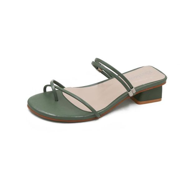 slippers women wear 2021 summer korean version of the wild medium thick heel toe clip feet flip-flops, Black
slippers women wear 2021 summer korean version of the wild medium thick heel toe clip feet flip-flops, Black