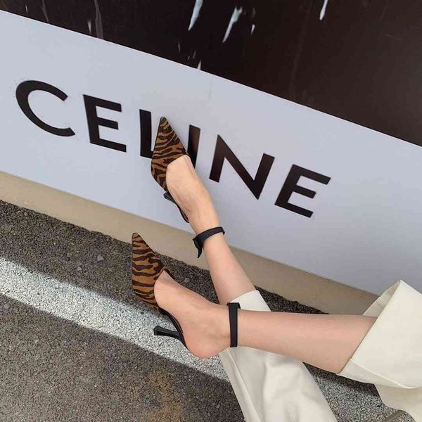 sandals fashion women pointed toe ankle strap elegant slides party shoes woman summer dress thin high heels size 35-39 sslw, Black
sandals fashion women pointed toe ankle strap elegant slides party shoes woman summer dress thin high heels size 35-39 sslw, Black