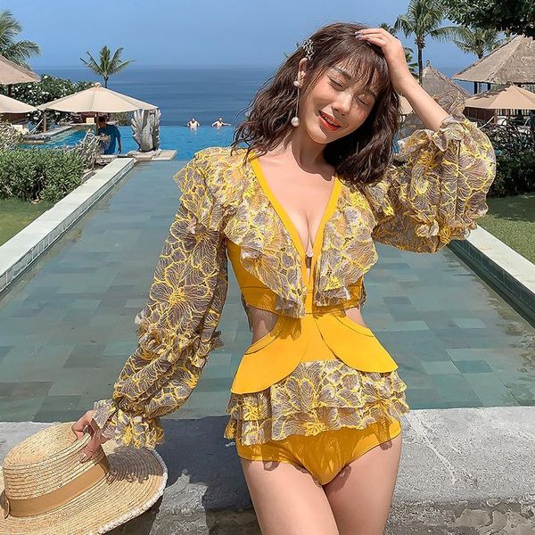 one-piece suits one piece swimsuit women for full surf suit 2021 korea ins web backless hollow out lace long sleeve bubble animal polye
one-piece suits one piece swimsuit women for full surf suit 2021 korea ins web backless hollow out lace long sleeve bubble animal polye