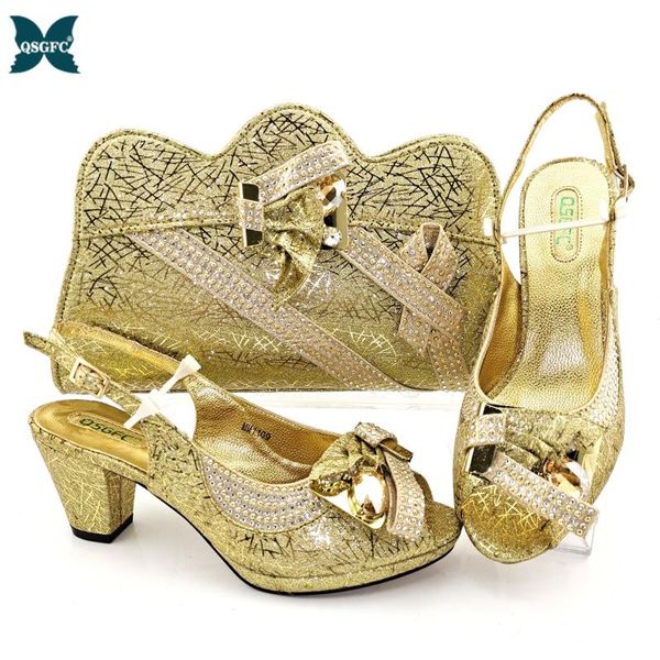 italian design high heel fashion style selling ladies shoes and bag set decorated with rhinestone in gold for party dress, Black
italian design high heel fashion style selling ladies shoes and bag set decorated with rhinestone in gold for party dress, Black