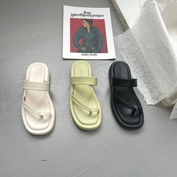 slippers 2021 summer fashion comfortable women platform outdoor beach slides low heel casual sandal flip flops, Black
slippers 2021 summer fashion comfortable women platform outdoor beach slides low heel casual sandal flip flops, Black