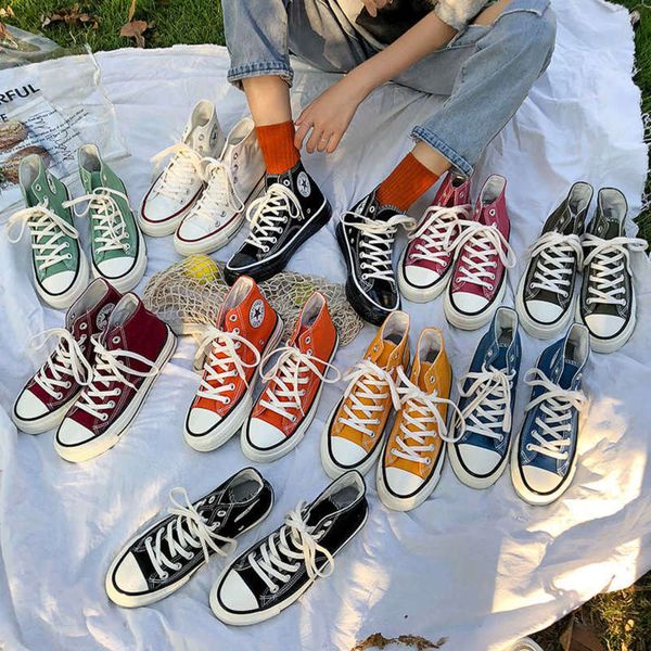 casual shoes twilight evenstar round label 1970s canvas for students and lovers 90t4, Black
casual shoes twilight evenstar round label 1970s canvas for students and lovers 90t4, Black