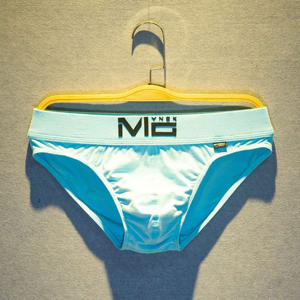 summer men's underwear, triangle underpants, low waist, sexy, cotton, breathable, coquettish, trendy, protruding, pants head, Black;white
summer men's underwear, triangle underpants, low waist, sexy, cotton, breathable, coquettish, trendy, protruding, pants head, Black;white