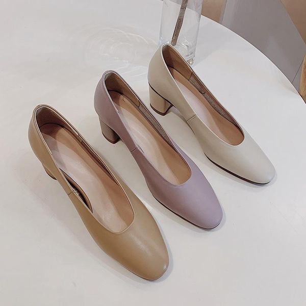 high heels women pumps natural genuine leather thick heel glove shoes real square toe office lady 40 dress, Black
high heels women pumps natural genuine leather thick heel glove shoes real square toe office lady 40 dress, Black