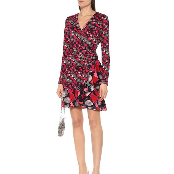 dress early spring women's with rose print wrap around skirt one piece chest and waist lace, White;black
dress early spring women's with rose print wrap around skirt one piece chest and waist lace, White;black