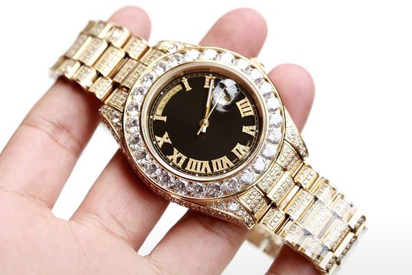 men's watch, master design, exquisite workmanship, diamond case, sapphire mirror, mechanical movement, automatic calendar, luxury style, Slivery;brown
men's watch, master design, exquisite workmanship, diamond case, sapphire mirror, mechanical movement, automatic calendar, luxury style, Slivery;brown