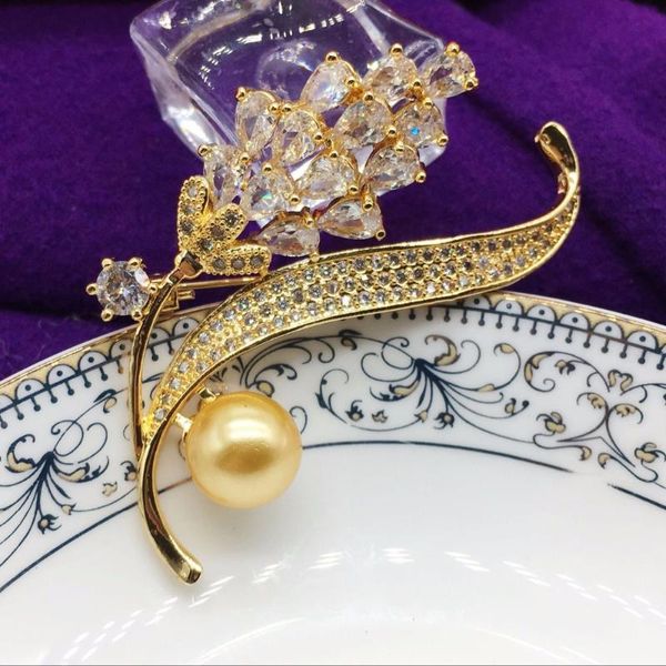pins, brooches alphonse elegant female brooch pearl zircon for women party gifts christmas jewelry, Gray
pins, brooches alphonse elegant female brooch pearl zircon for women party gifts christmas jewelry, Gray