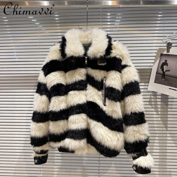 women's jackets 2021 winter fashion black and white striped pickup buckle decorative coat furry fluffy jacket warm loose thick women, Black;brown
women's jackets 2021 winter fashion black and white striped pickup buckle decorative coat furry fluffy jacket warm loose thick women, Black;brown