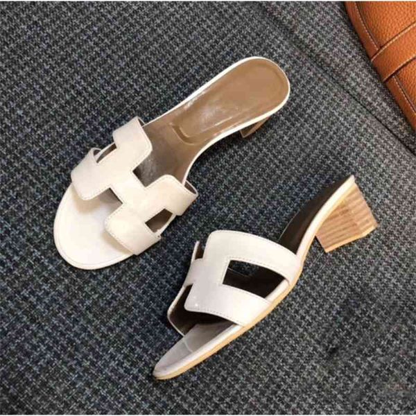 2021 fashion women's sliders summer lady slippers high heeled soft genuine leather thick heel shoes flip flops size 35-40, Black
2021 fashion women's sliders summer lady slippers high heeled soft genuine leather thick heel shoes flip flops size 35-40, Black