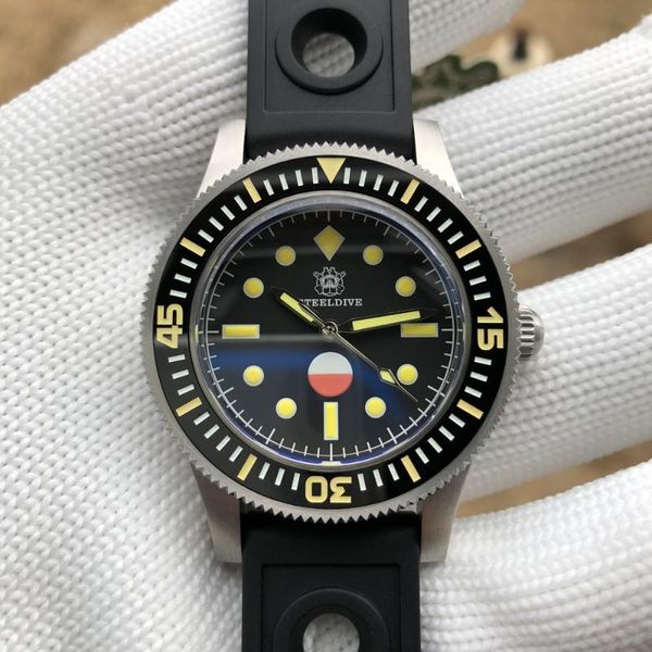 wristwatches sd1952t steeldive arrival super luminous japanese movement sapphire glass nh35 automatic mens dive watch, Slivery;brown
wristwatches sd1952t steeldive arrival super luminous japanese movement sapphire glass nh35 automatic mens dive watch, Slivery;brown