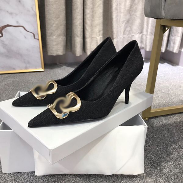 2021 good quality fashion women luxurys designers shoes designer sandals womens luxury high heels sandal dress shoess with box size 35-41 -b, Black
2021 good quality fashion women luxurys designers shoes designer sandals womens luxury high heels sandal dress shoess with box size 35-41 -b, Black