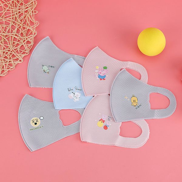 ice summer children's printed silk respirator star washable baby cartoon mask dust proof
ice summer children's printed silk respirator star washable baby cartoon mask dust proof