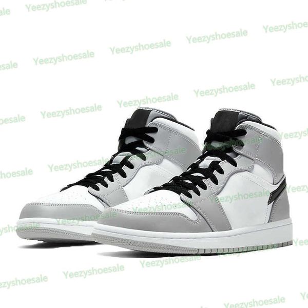 silver toe 1 1s men basketball shoes high dark mocha shadow unc patent university blue light smoke grey chicago twist royal sportselfp
silver toe 1 1s men basketball shoes high dark mocha shadow unc patent university blue light smoke grey chicago twist royal sportselfp