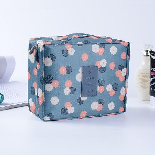 oxford cloth waterproof wash bag large-capacity travel storage girl gift simple portable lady multifunction cosmetic bags & cases
oxford cloth waterproof wash bag large-capacity travel storage girl gift simple portable lady multifunction cosmetic bags & cases