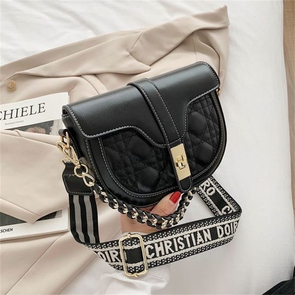 outlet sale 80% off retro small women's spring and summer new fashion saddle texture leisure bag single shoulder messenger bag wholesal
outlet sale 80% off retro small women's spring and summer new fashion saddle texture leisure bag single shoulder messenger bag wholesal