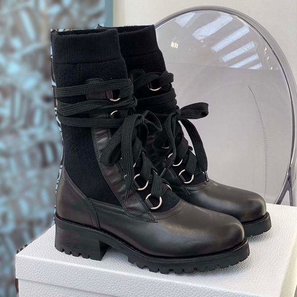 classic women ankle boot designer luxury martin desert boots 100% genuine leather quilted lace-up winter shoes rubber lug sole with box, Black
classic women ankle boot designer luxury martin desert boots 100% genuine leather quilted lace-up winter shoes rubber lug sole with box, Black
