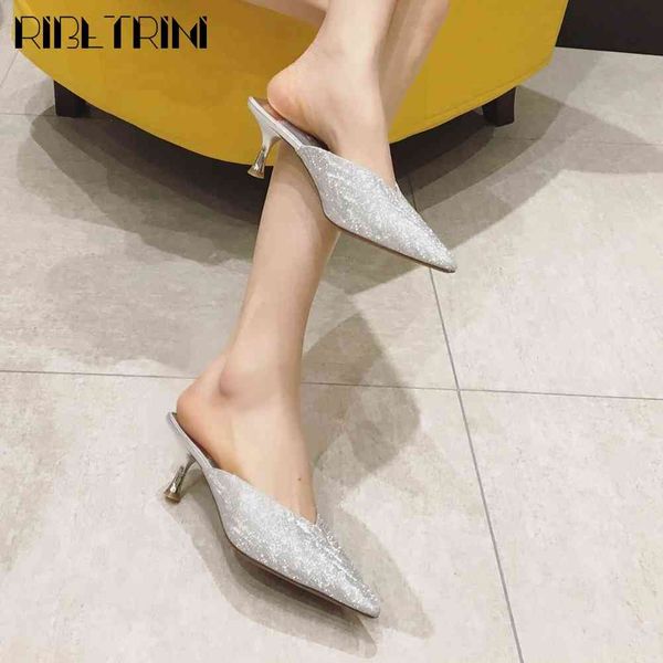 sandals consise female pointed toe slip on solid daily shoes women thin heel summer casual pumps, Black
sandals consise female pointed toe slip on solid daily shoes women thin heel summer casual pumps, Black