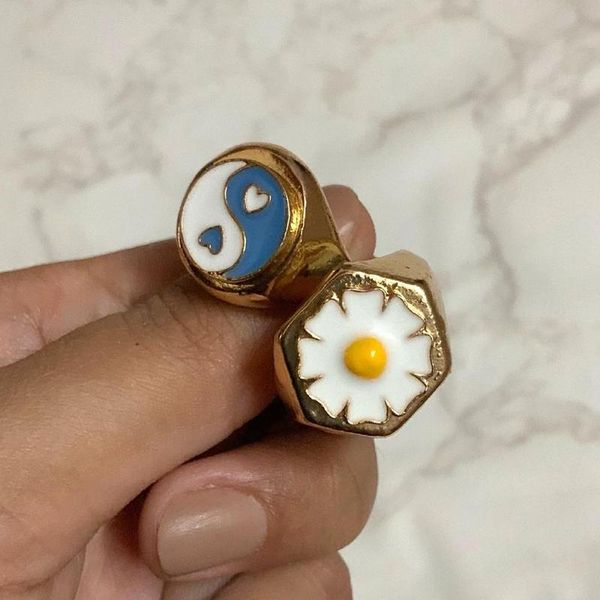 cluster rings korean cute enamel daisy for women y2k heart butterfly tai chi ring 2021 trendy aesthetic jewerly couple gift bague femme, Golden;silver
cluster rings korean cute enamel daisy for women y2k heart butterfly tai chi ring 2021 trendy aesthetic jewerly couple gift bague femme, Golden;silver